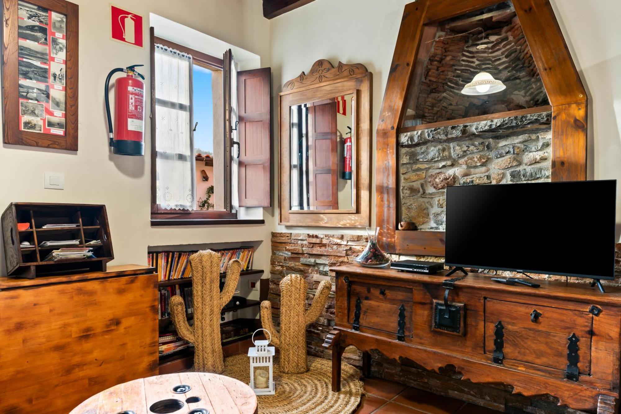 Gasthaus La Casina Del Fresnu Onon Exterior foto
